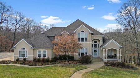 112 Woodcliff Lane