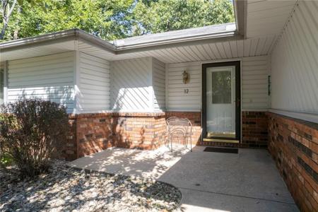 12 Brentwood Drive