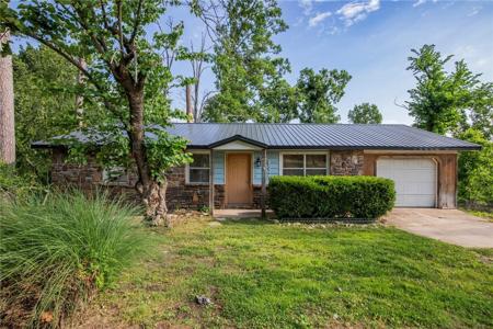 8574 Spruce Circle
