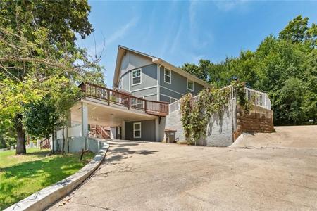 13924 La Faye Drive