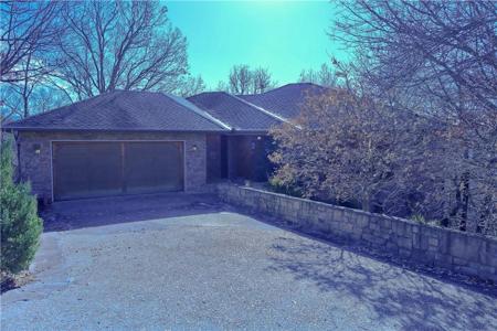 42 Wimbledon Way