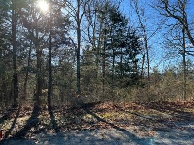 5 Leatherwood Drive