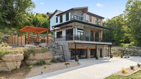 16103 E Highway 12 Highway