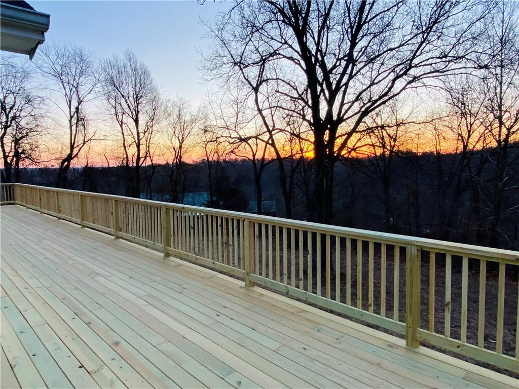 Image 4: View of brand new deck at dusk