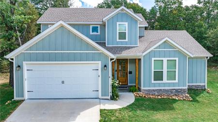 8 Boswell Circle