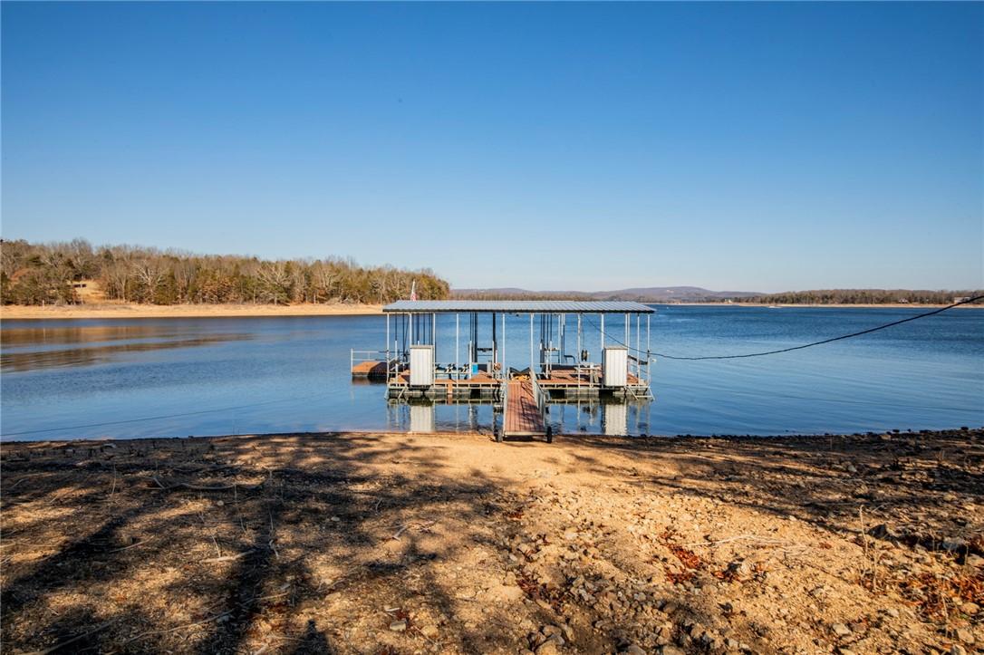Image 2: Private dock with all the upgrades, two swim platf