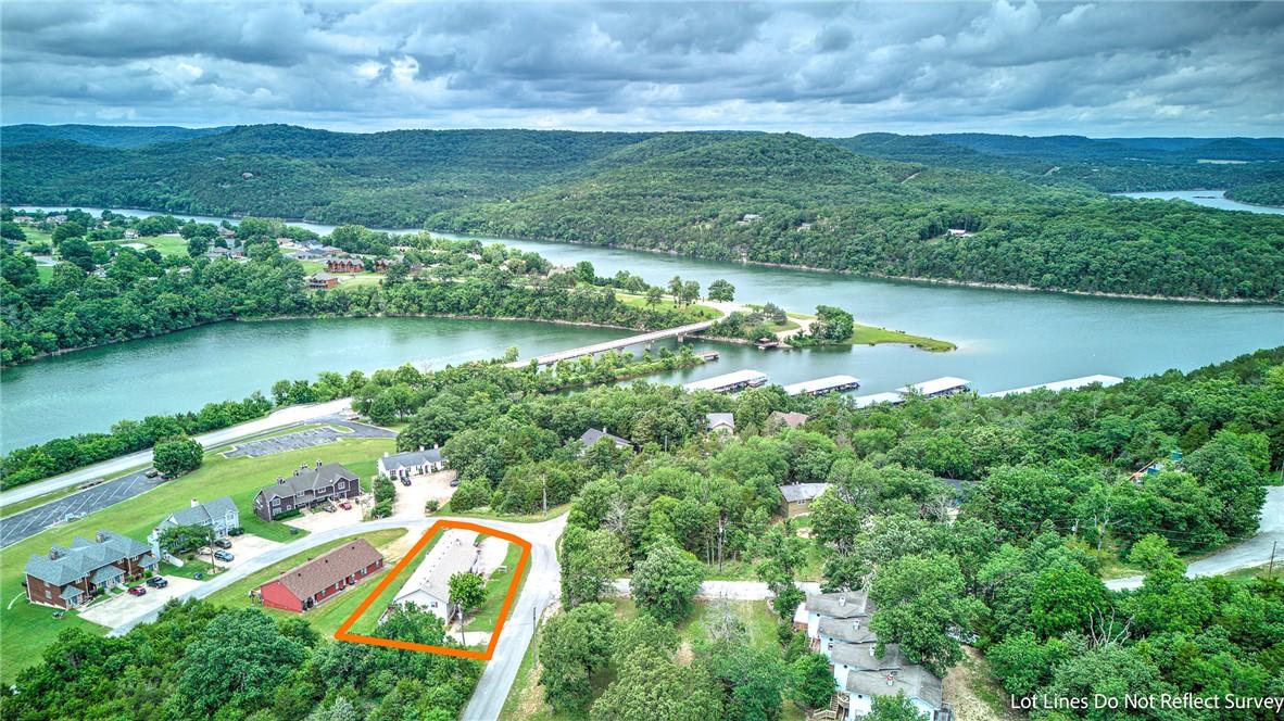 Image 2: Sitting on a large (0.46 acre) corner lot with eas