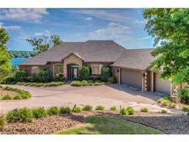 86 Stonehaven  DR