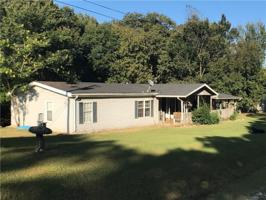 20182 Natural Walk  RD