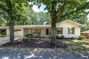 12 Kirkby Circle