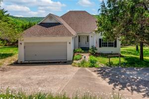 8 Apache Drive