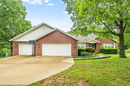 14913 Park Ridge Drive