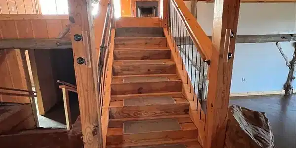 Image 2: View of staircase