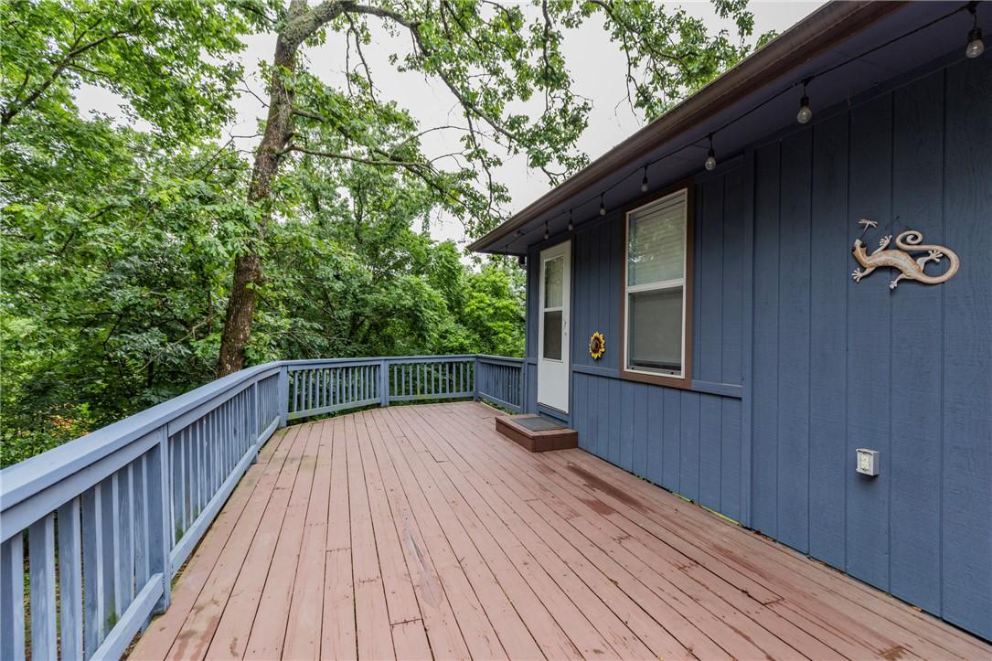 Image 4: Deck