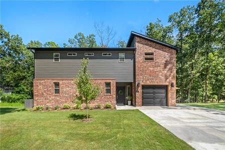 43 Saint Austell Drive