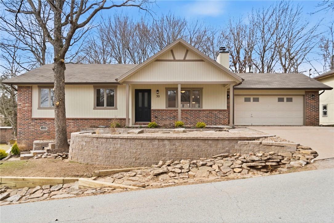 Image 1: 32 Quantock Hills Drive