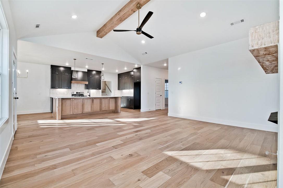 Image 3: Sample photo: Same plan, final finishes may vary