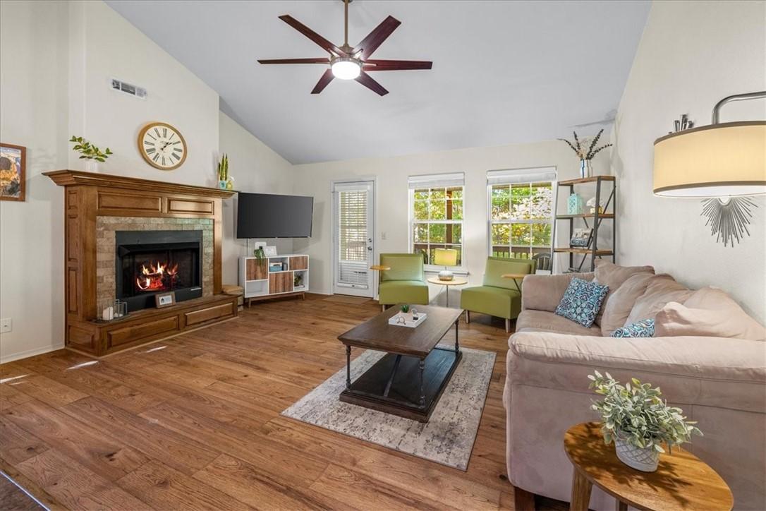 Image 4: Enjoy the open floorplan and gas fireplace