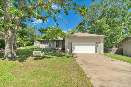 3 Ashton Circle