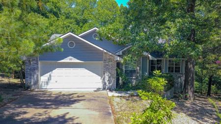 27 Quantock Hills Drive