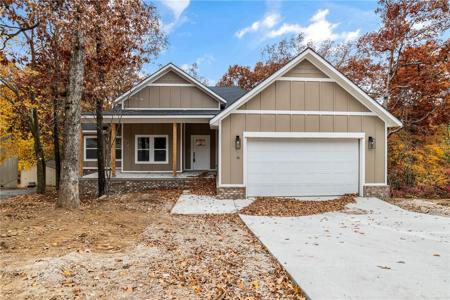 36 Brecknock Drive