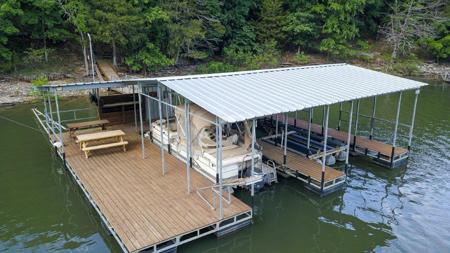 8533 White Oak Drive