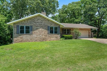 10 Magrath Lane