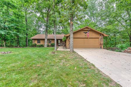 19 Knighton Drive