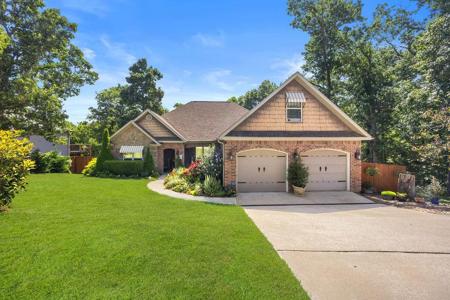 24 Granshire Drive