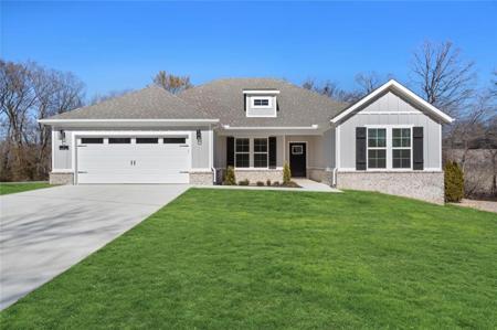 2 Ellwood Circle