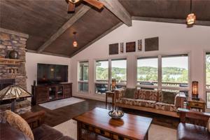 8415 Admiral Nimitz  DR