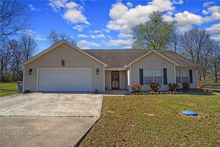 1001 Terrah Lane