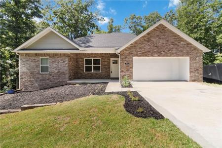 32 Cresswell Drive