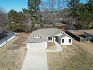 404 Willow Oak Drive
