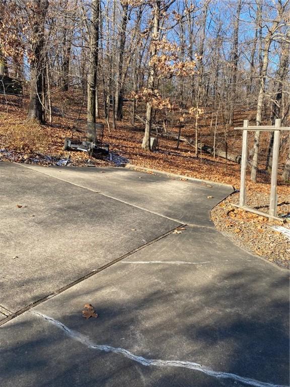 Image 4: extra parking