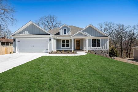 3 Hambleton Drive