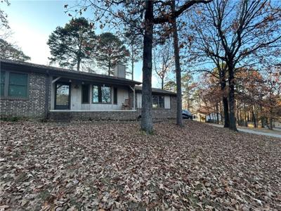1807 Hilltop Drive