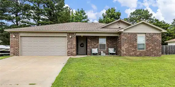 306 Willow Oak Drive