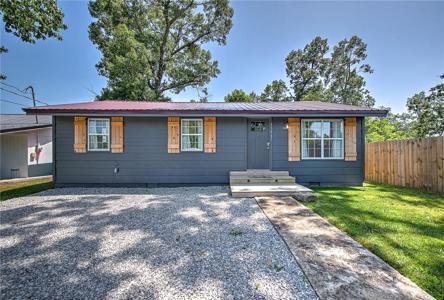 13867 Saratoga Drive