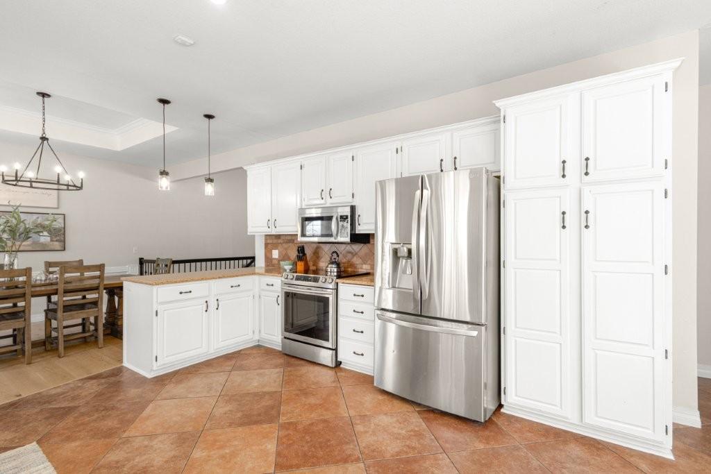 Image 3: Kitchen Pantry