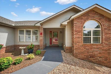3 Barrhead Lane