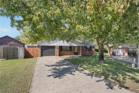 27 Hamco Circle