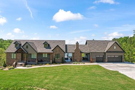 18700 Knabenschuh Drive