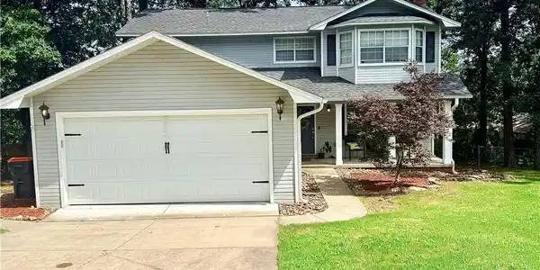 4 Water Oak Lane