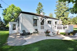 706 Pleasure Street