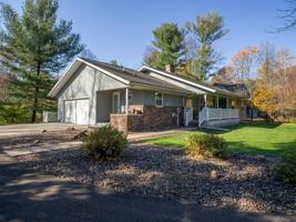 2910 Plum Tree Circle S