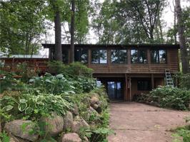 9086 W Moores Bay Trail
