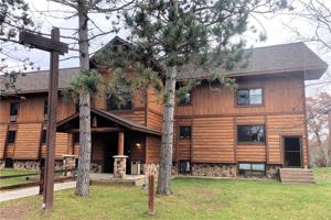 42910 Lakewoods Drive