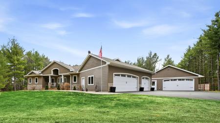 909 Thistle Lane
