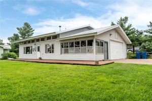 305 E Lake Drive